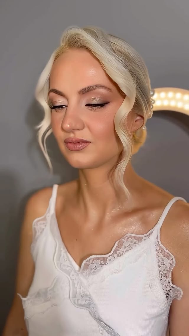 Daiana - визажист и бровист